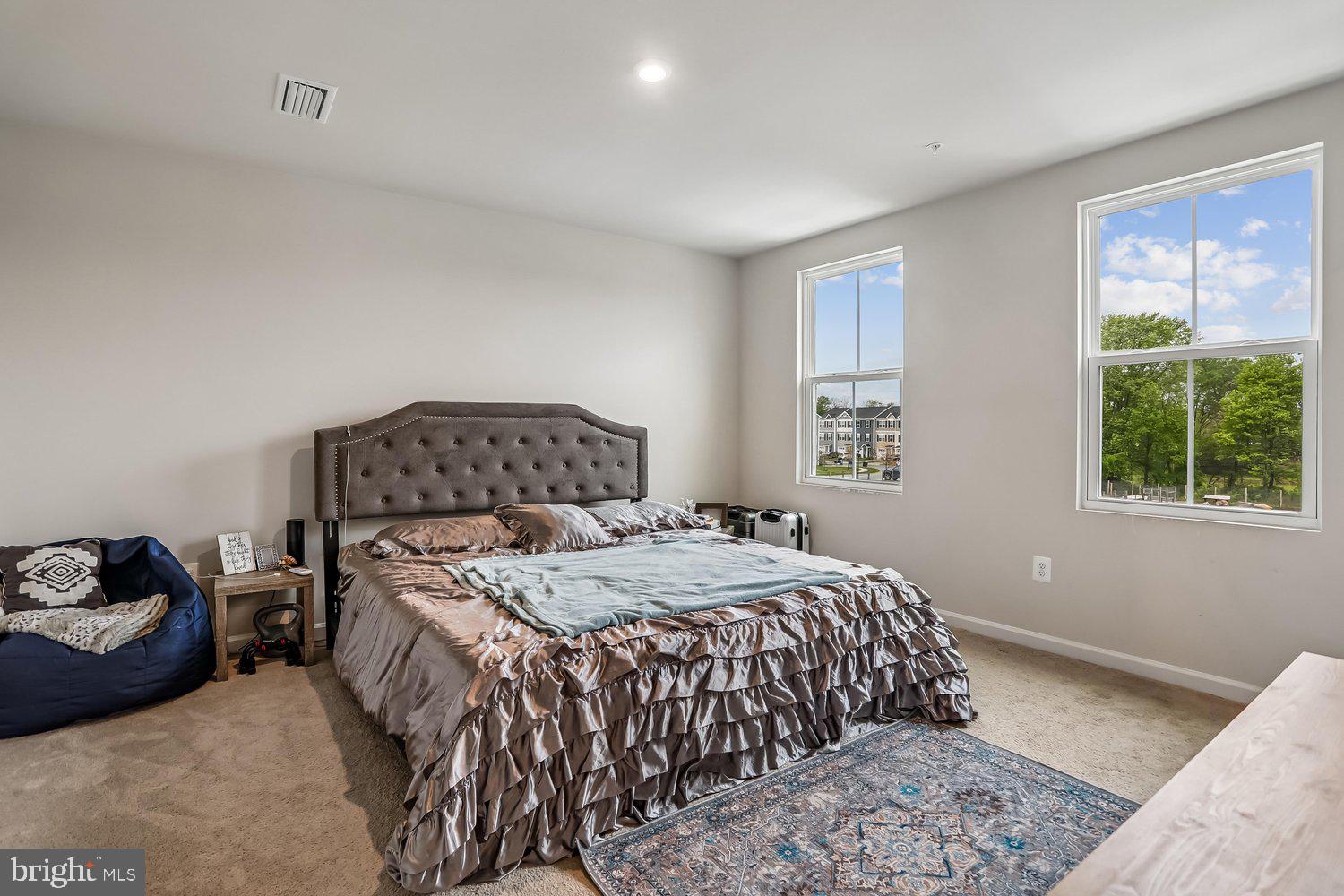 MEADE'S CROSSING - Residential
