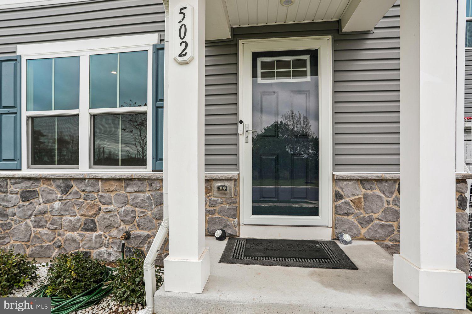 MEADE'S CROSSING - Residential