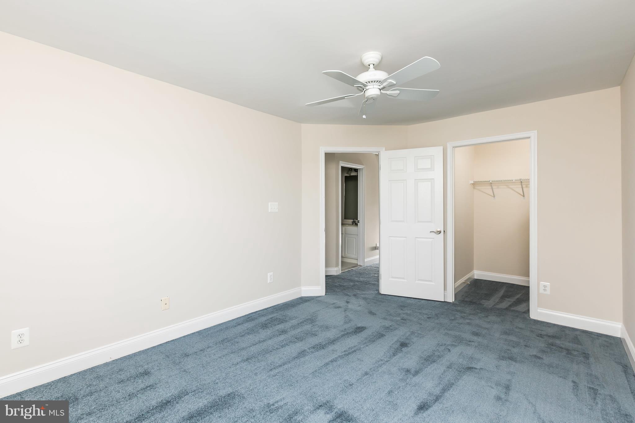 PINEY ORCHARD - Residential