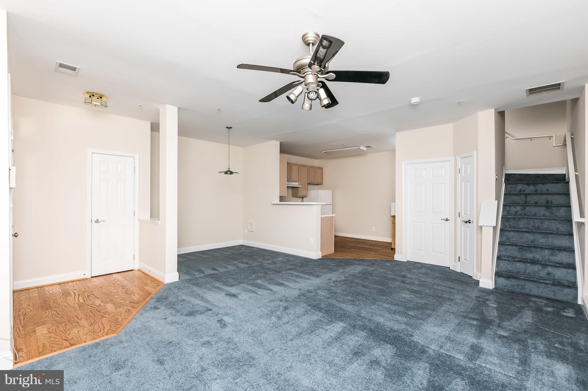 PINEY ORCHARD - Residential