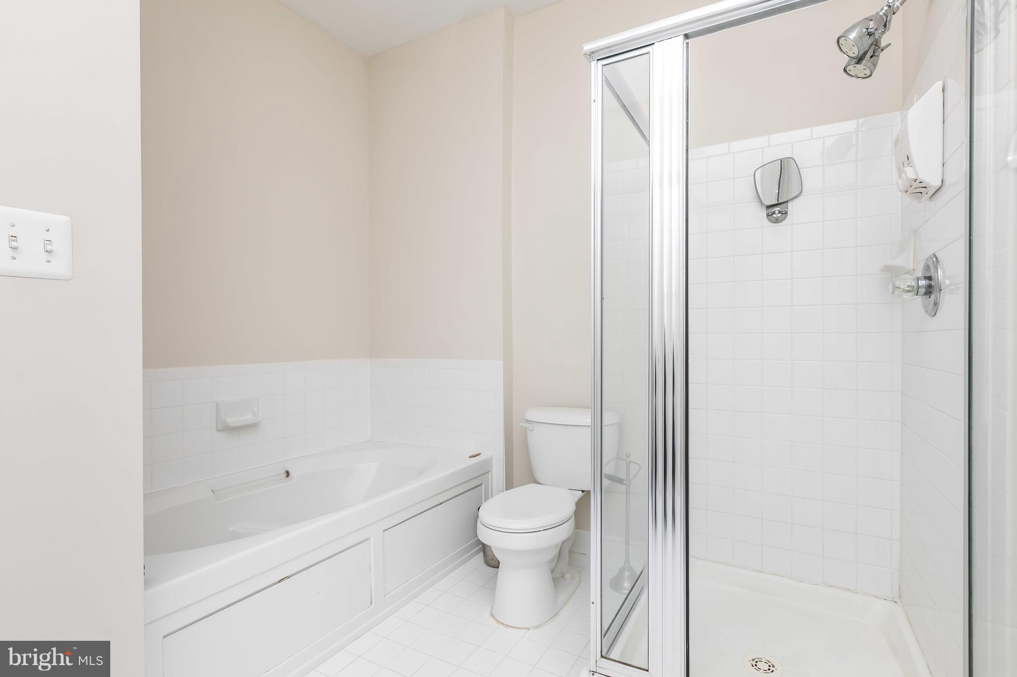 PINEY ORCHARD - Residential