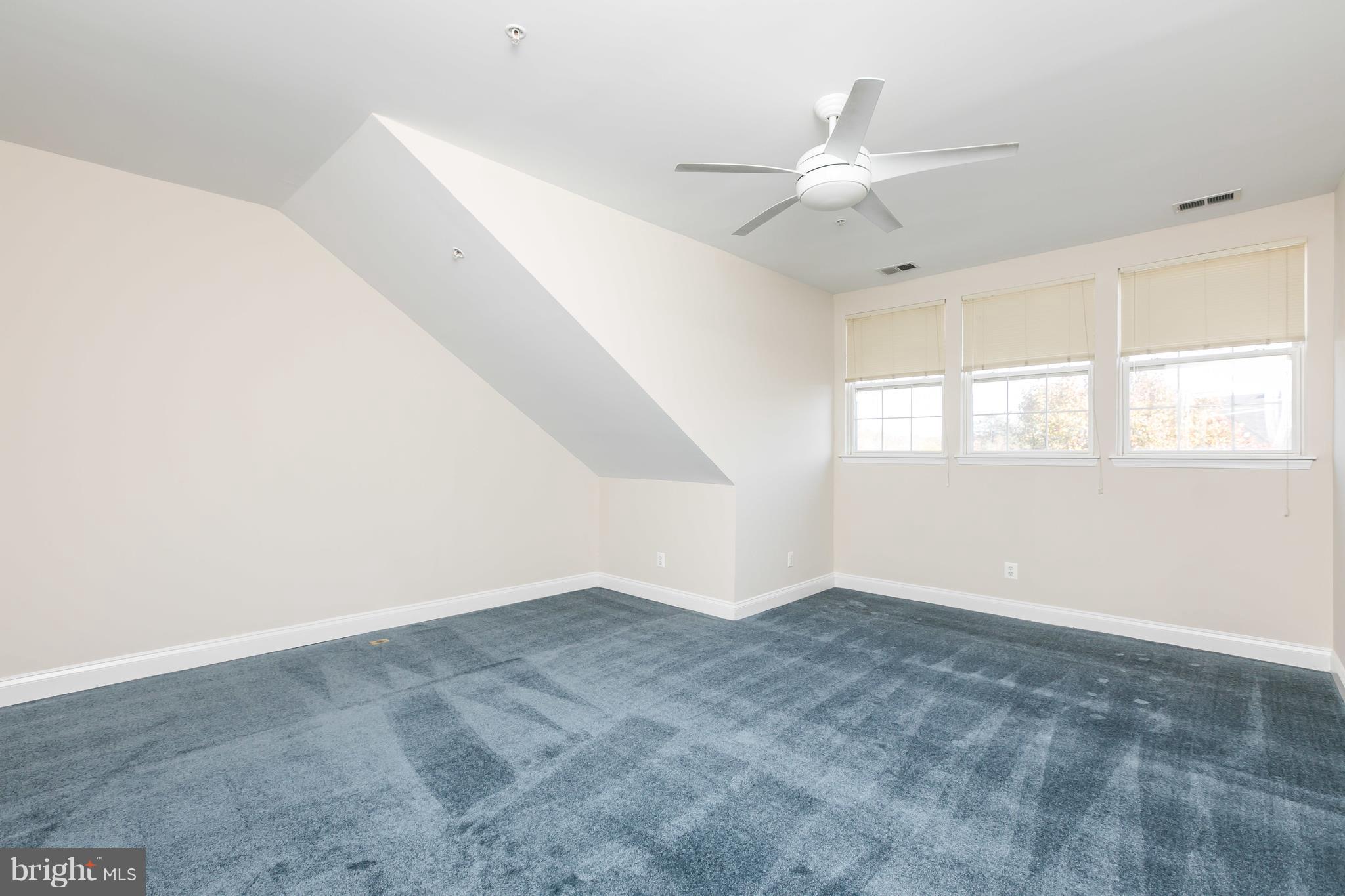 PINEY ORCHARD - Residential