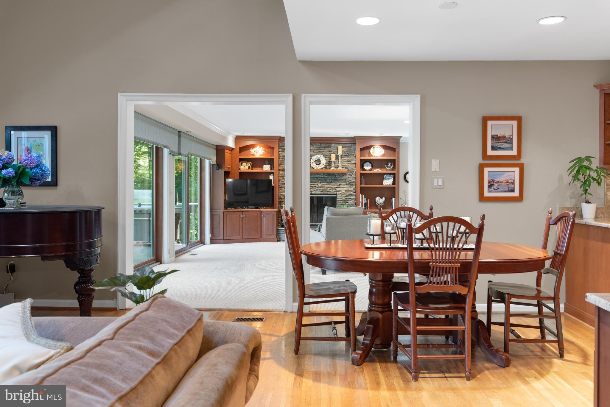 REGULARS - Residential