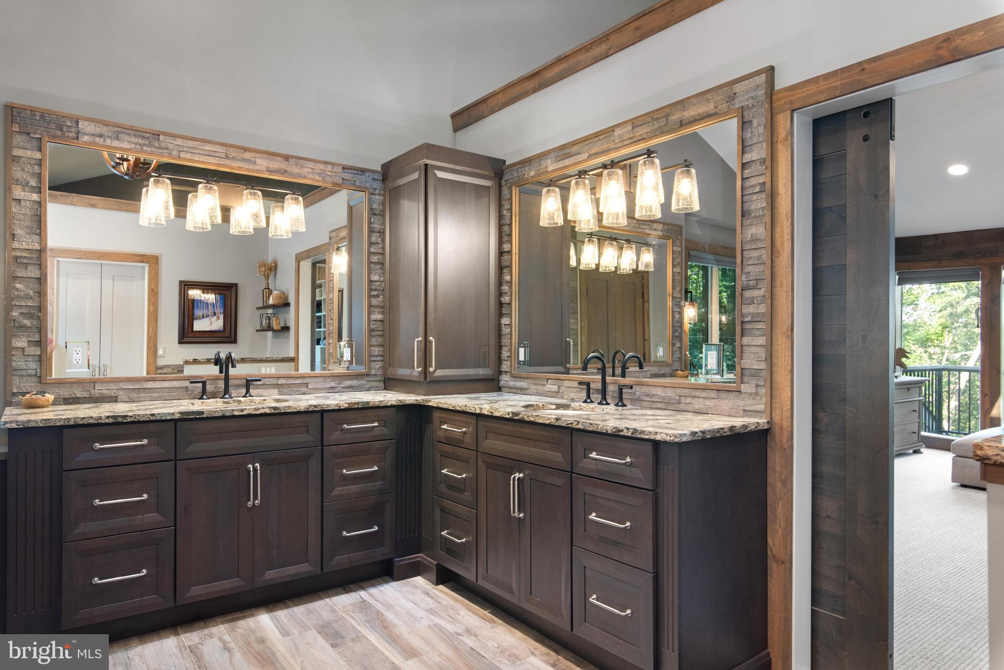 REGULARS - Residential