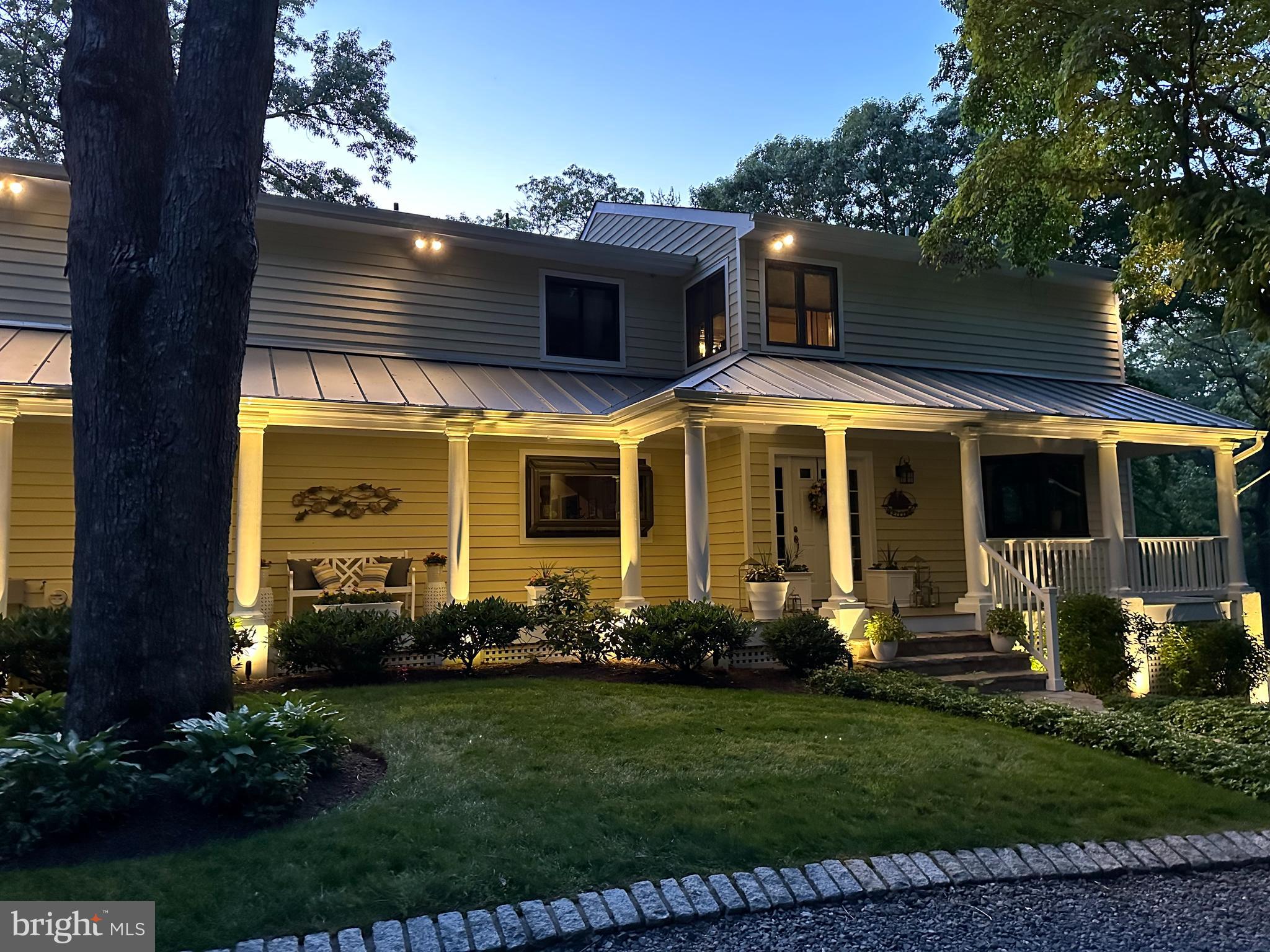 REGULARS - Residential