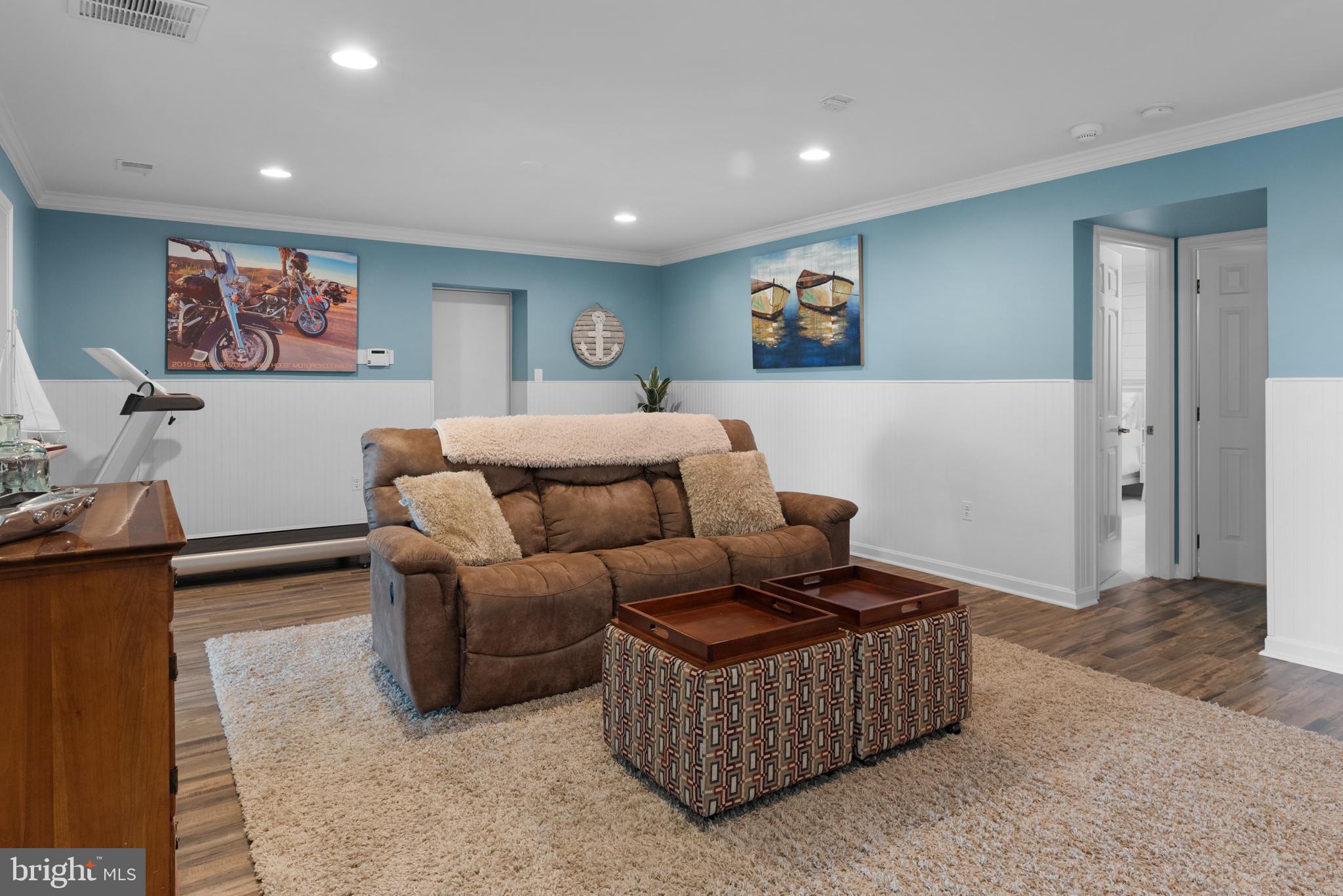 REGULARS - Residential