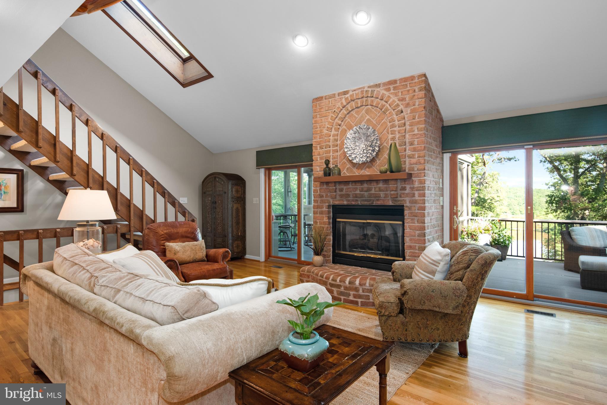 REGULARS - Residential