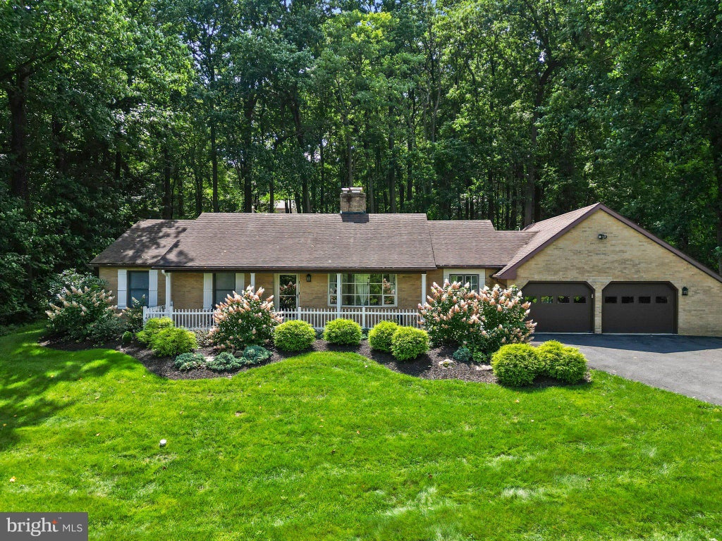 Photo of 112 Sunnyfield Drive, FLEETWOOD, PA 19522 (MLS # PABK2077210)