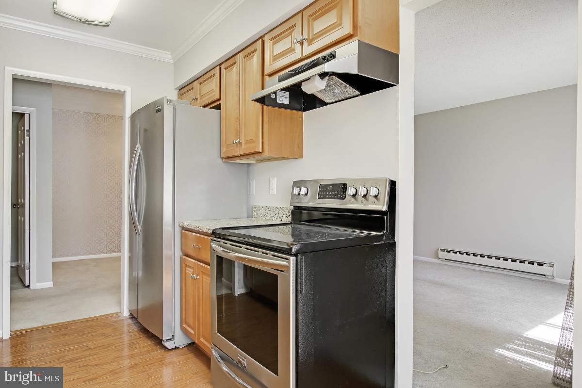 LEISURE WORLD - Residential