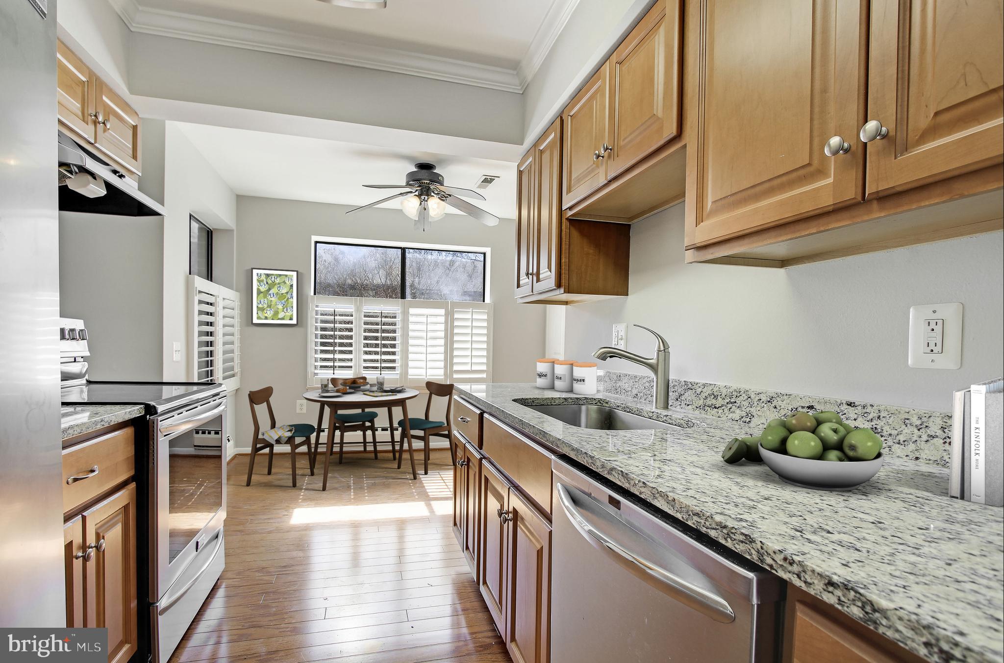 LEISURE WORLD - Residential