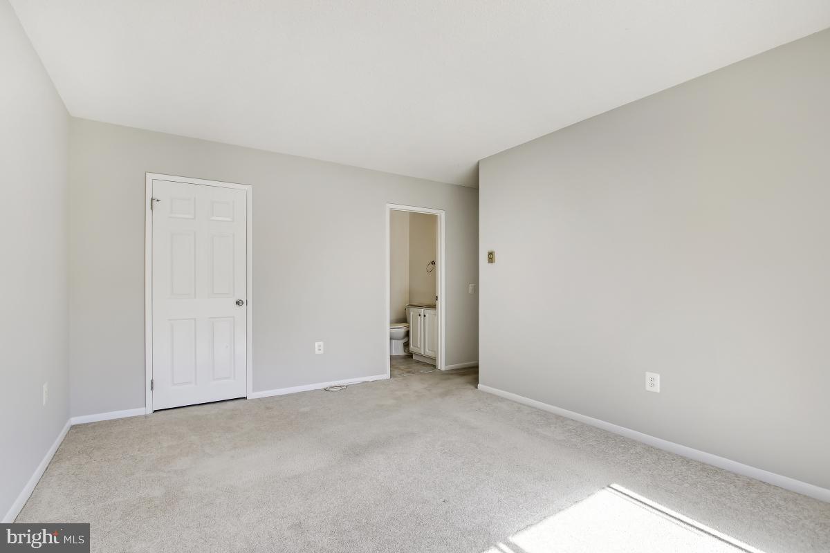 LEISURE WORLD - Residential