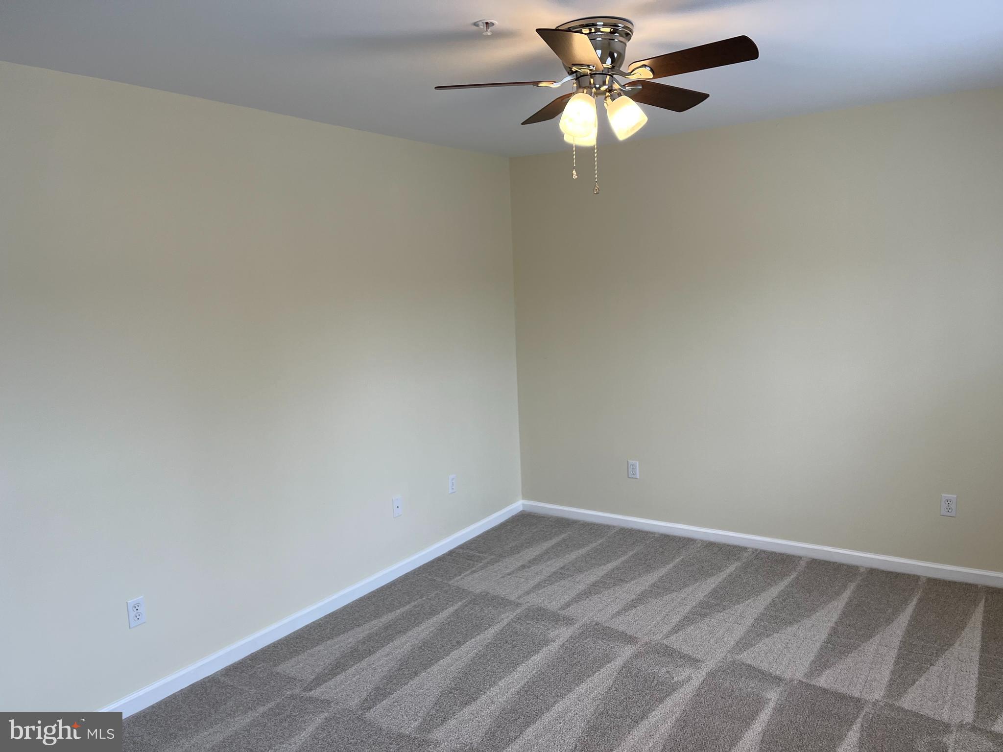 STONE GATE - Residential Lease