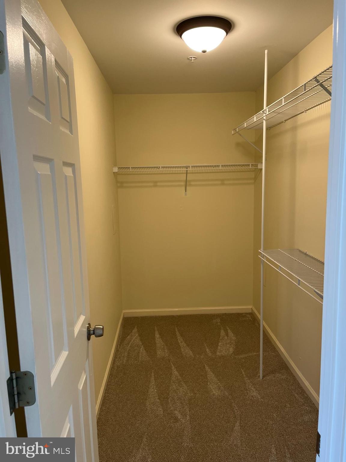 STONE GATE - Residential Lease