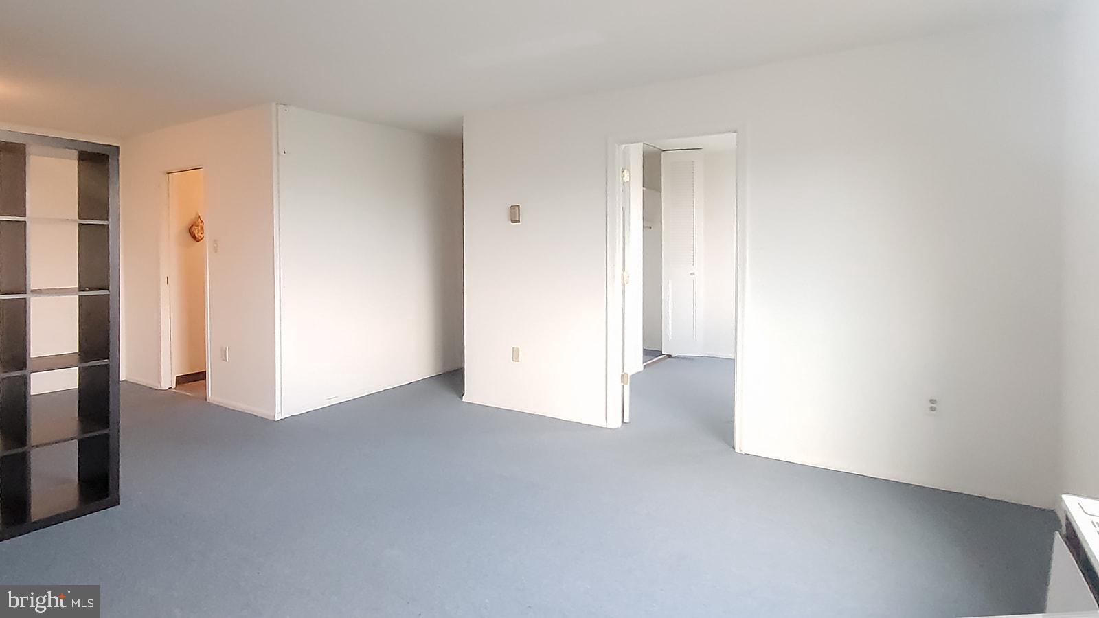 CHARLES VILLAGE - Residential