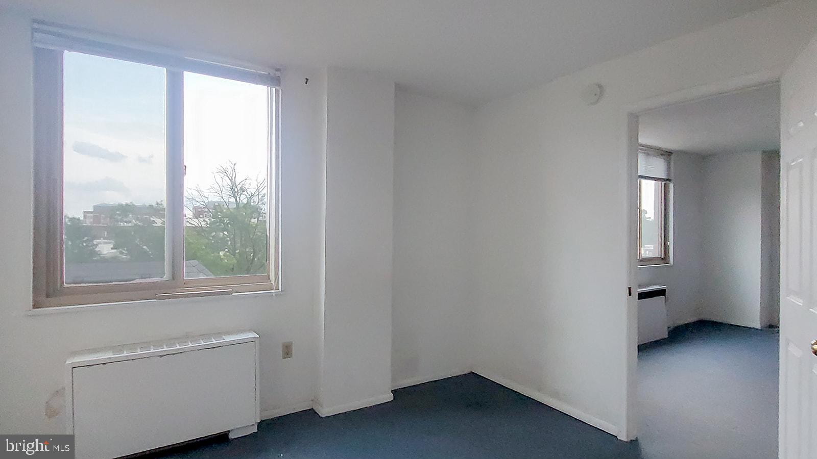 CHARLES VILLAGE - Residential