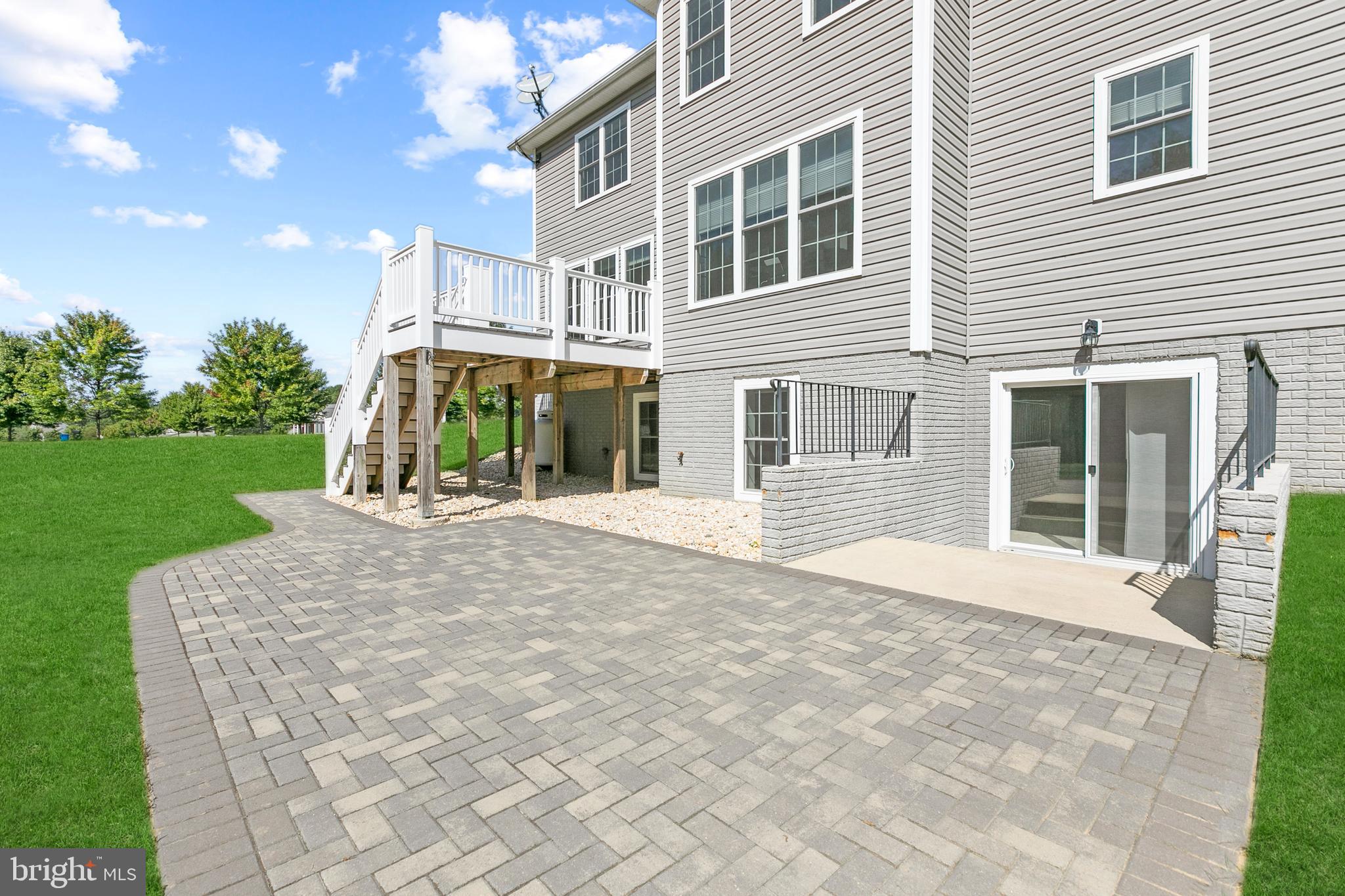 CANTERLEIGH - Residential