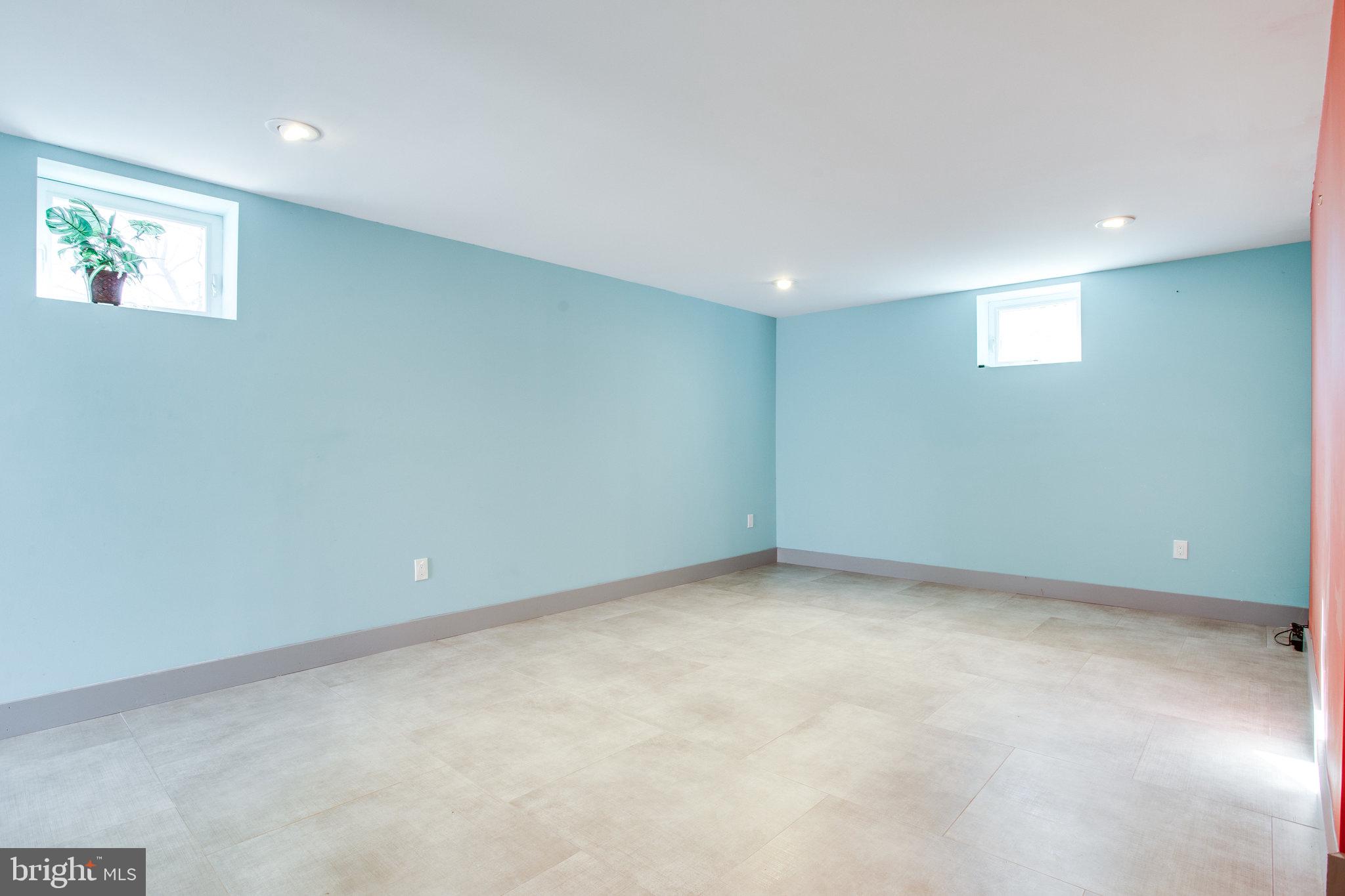 LEWINSVILLE HEIGHTS - Residential