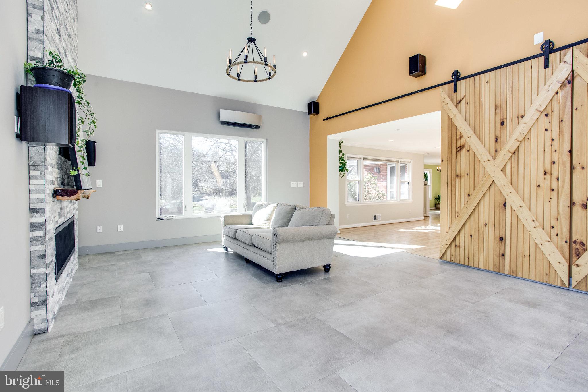 LEWINSVILLE HEIGHTS - Residential