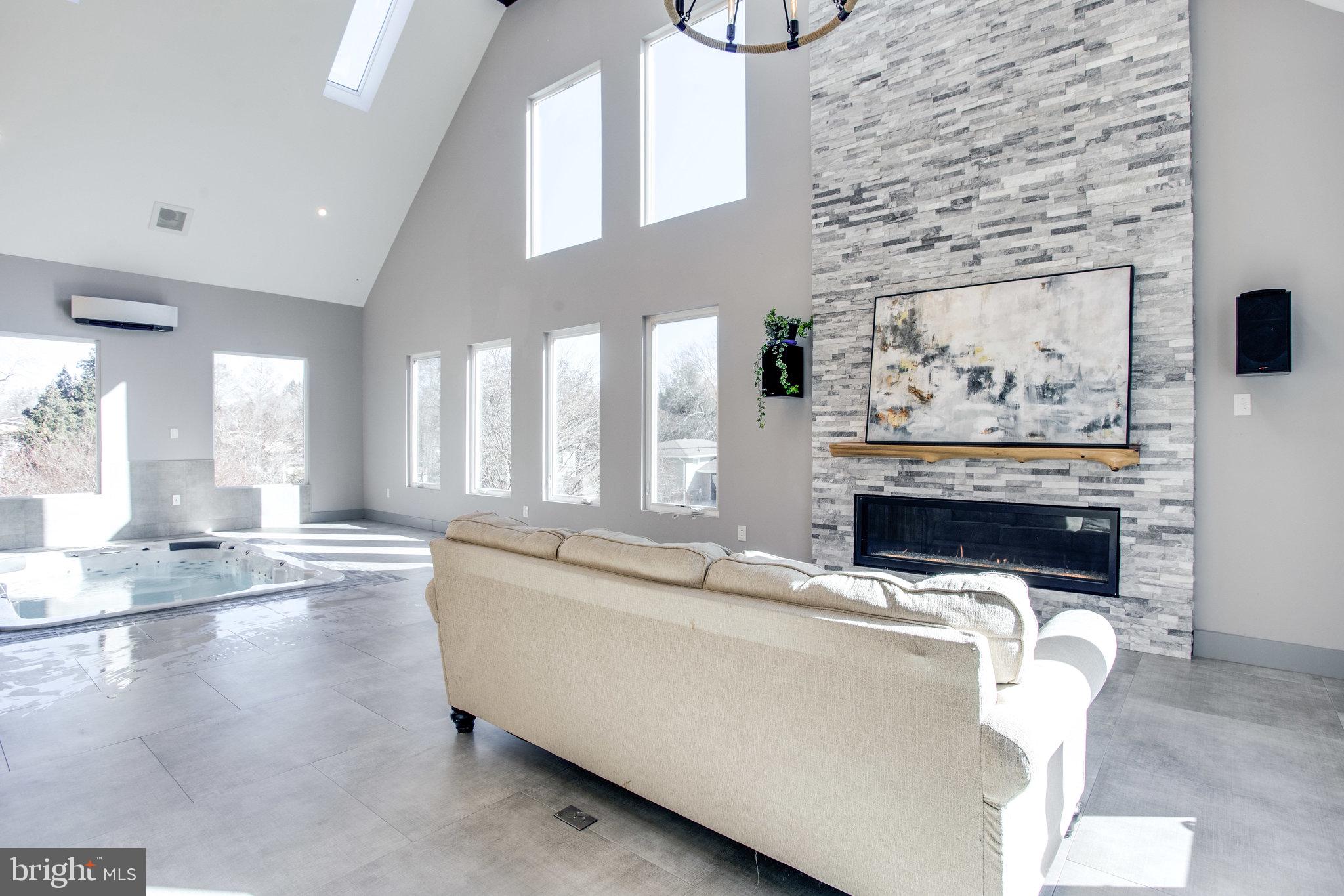 LEWINSVILLE HEIGHTS - Residential