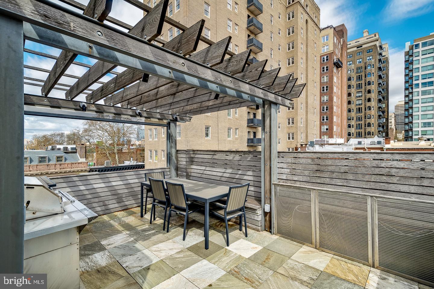 RITTENHOUSE SQUARE - Residential