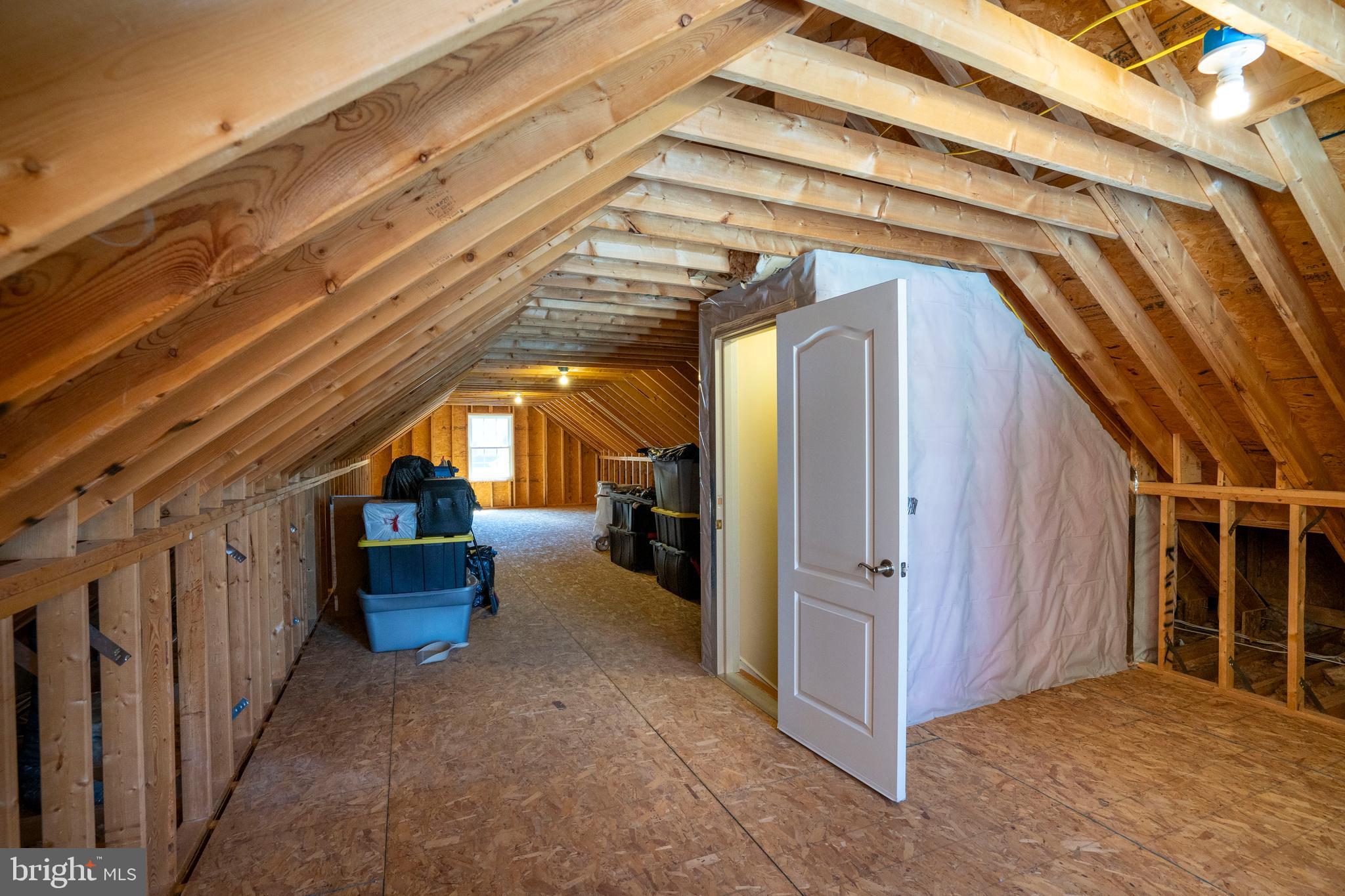 NITTANY GROVE - Residential