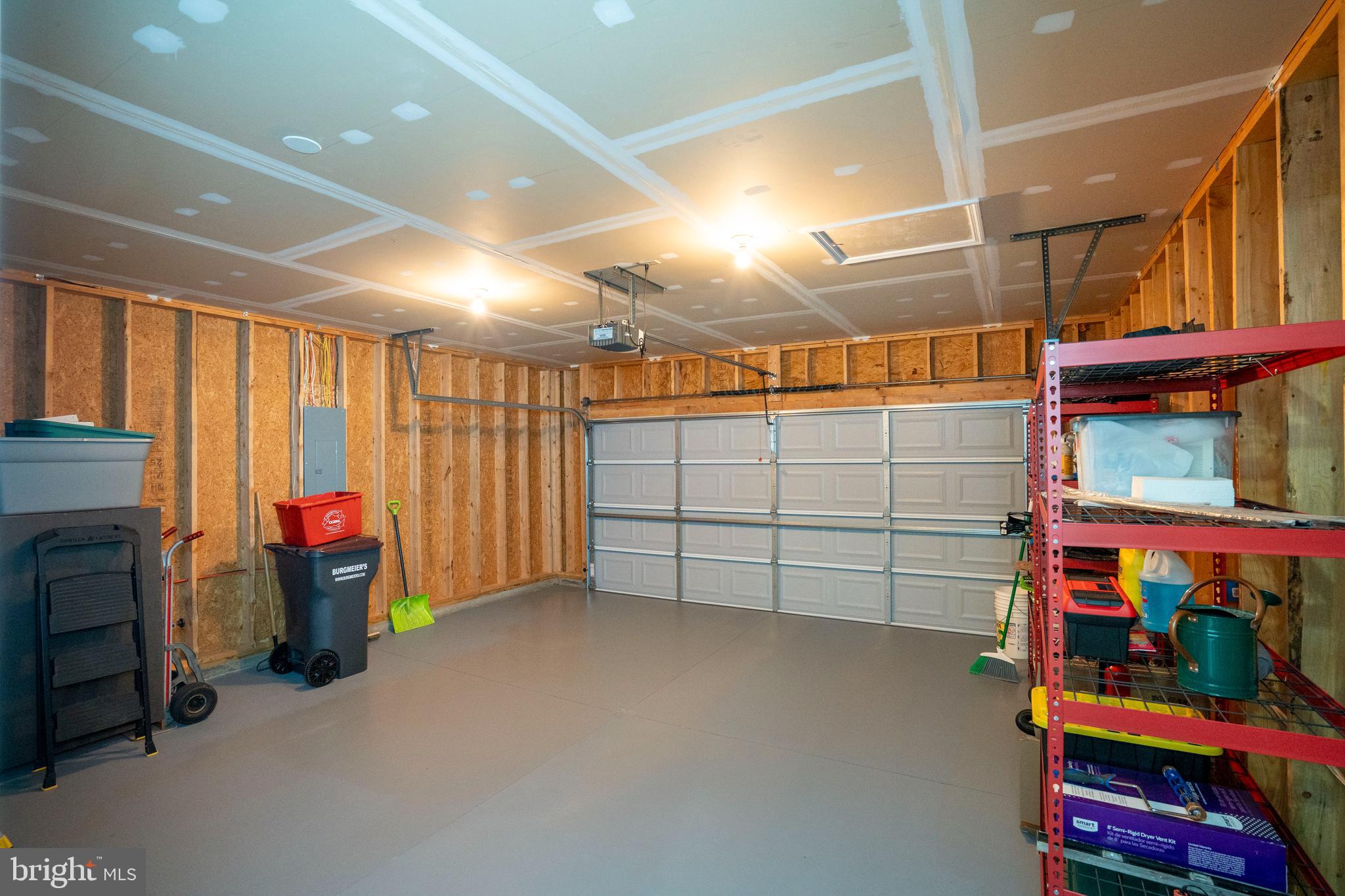 NITTANY GROVE - Residential