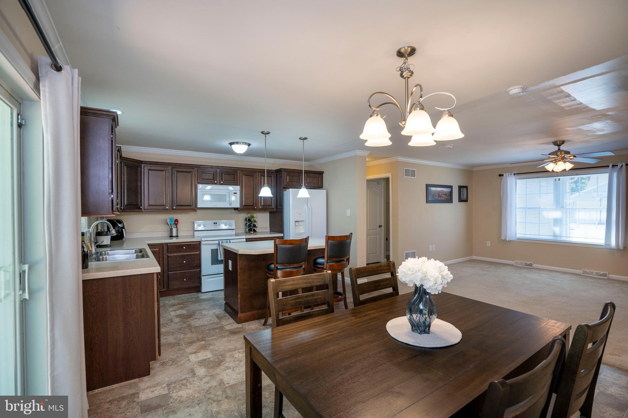 NITTANY GROVE - Residential