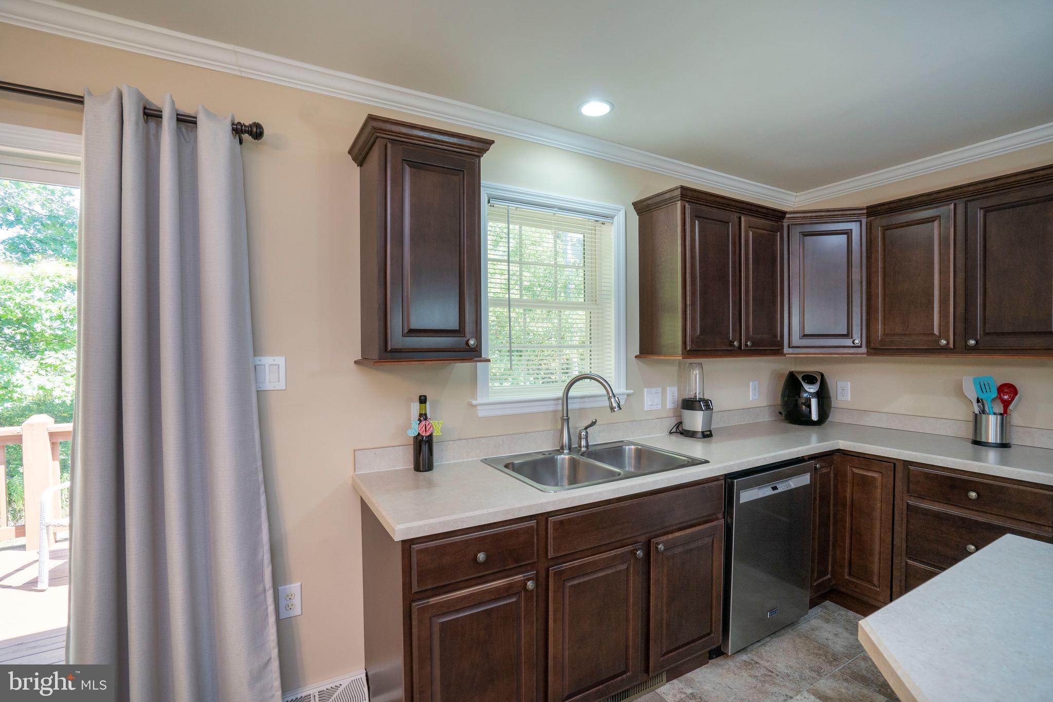 NITTANY GROVE - Residential