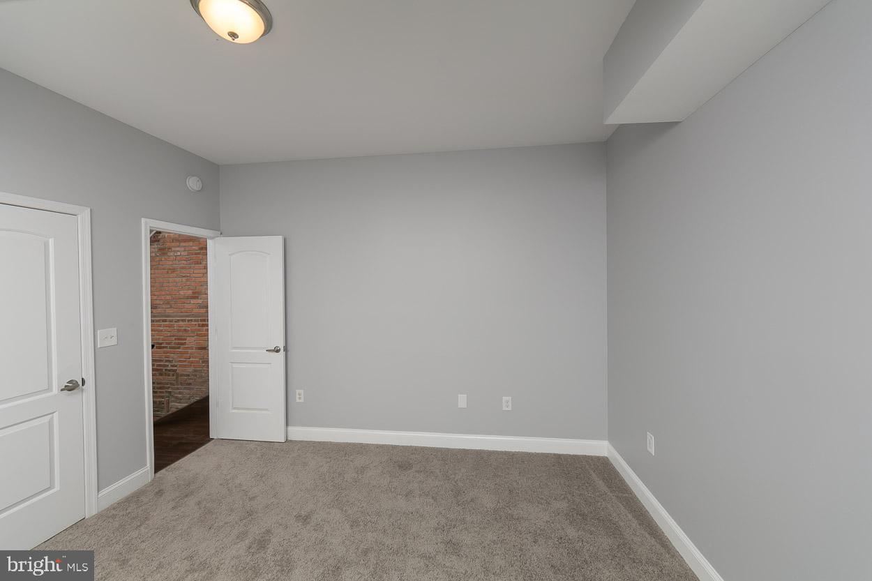 RESERVOIR HILL HISTORIC DISTRICT - Residential