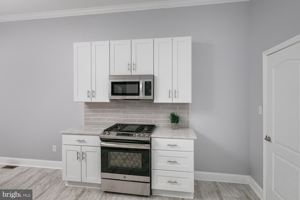 RESERVOIR HILL HISTORIC DISTRICT - Residential