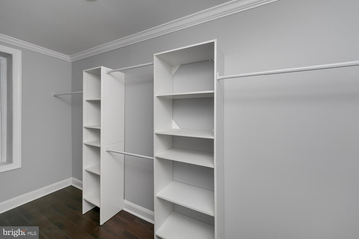 RESERVOIR HILL HISTORIC DISTRICT - Residential