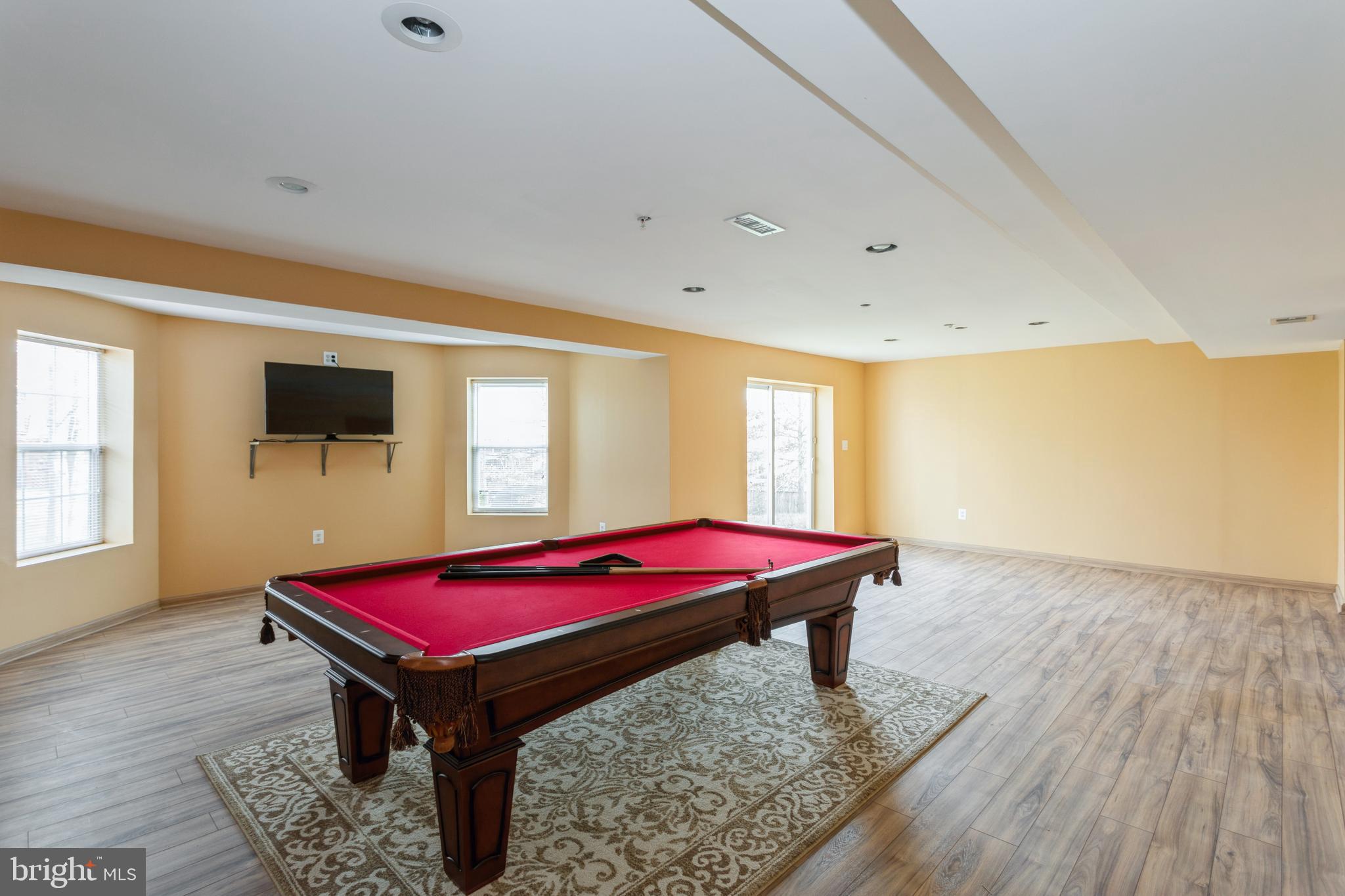 BROOKE JANE MANOR - Residential