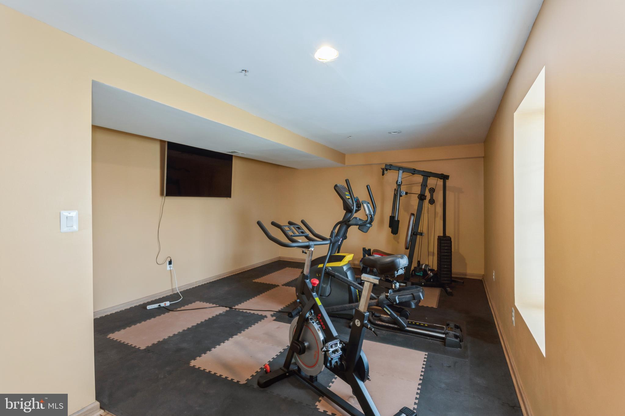 BROOKE JANE MANOR - Residential