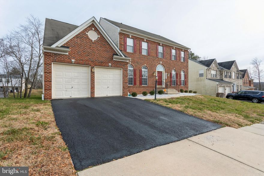 Gorgeous Brick Front home on quiet Cul-de-Sac street. Lots of entertaining space for the entire family! OPEN CONCEPT FLOOR PLAN! 4 Bedrooms + 3.5 Bathrooms. Kitchen with large Center Island, Main level Laundry, and 2 Car Garage! Large Open Basement with walk out! Showings Monday through Friday from 4pm to 8pm and Saturday and Sundays from 12 noon to 8pm with 2 hour advanced notice. Please adhere to all COVID-19 guidelines for all showings and sanitize your hands, mask and foot coverings. This home will not last long! ALL OFFERS WILL BE PRESENTED TO THE SELLERS ON SUNDAY DECEMBER 27TH AT 3pm. AGENTS IF YOU PLAN TO SUBMIT AN OFFER ON BEHALF OF YOUR CLIENT PLEASE HAVE ALL OFFERS TO AGENT BY 1 PM SUNDAY DECEMBER 27TH.