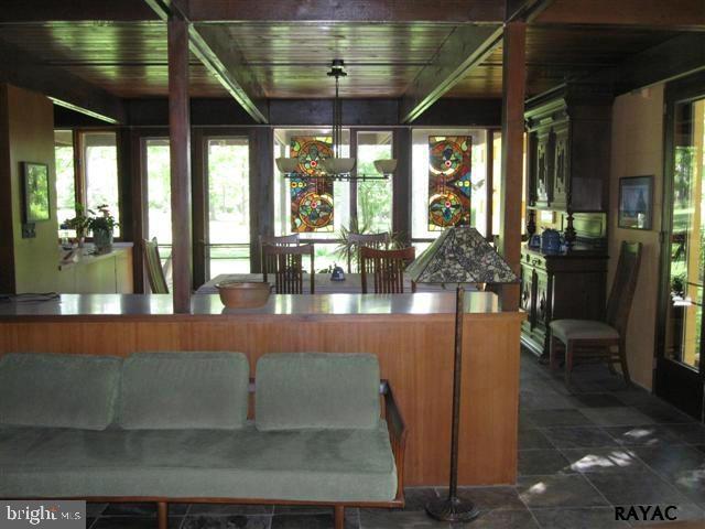 OLD MILL WOODS - Residential