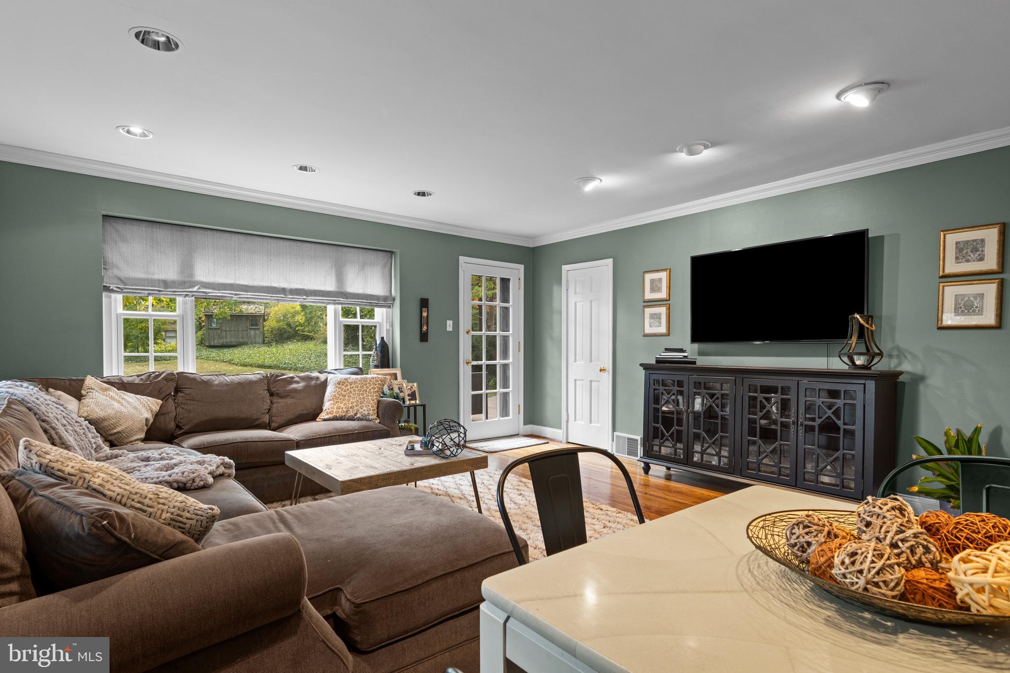 WYNNEWOOD - Residential