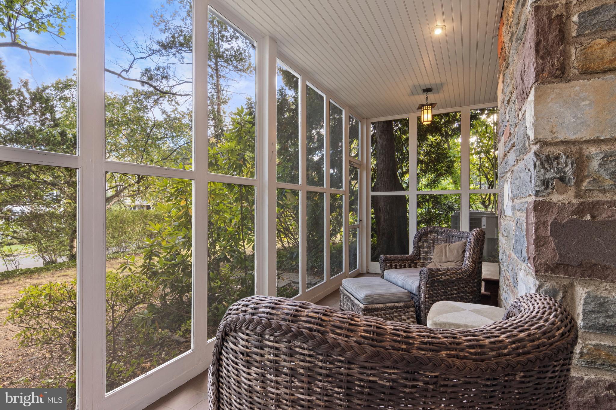 WYNNEWOOD - Residential