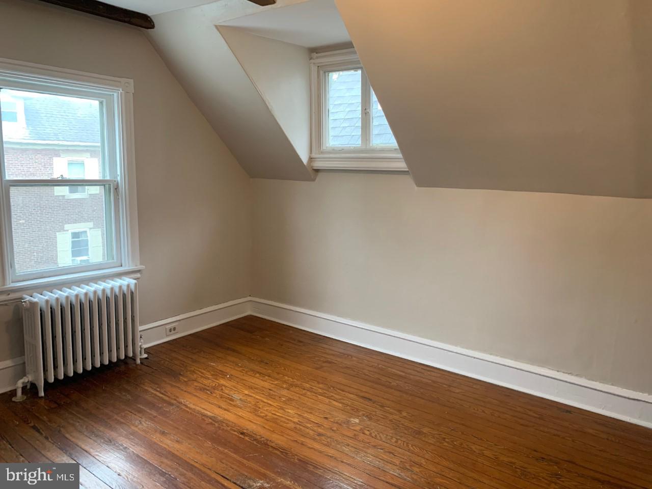 TROLLEY SQUARE - Residential Lease