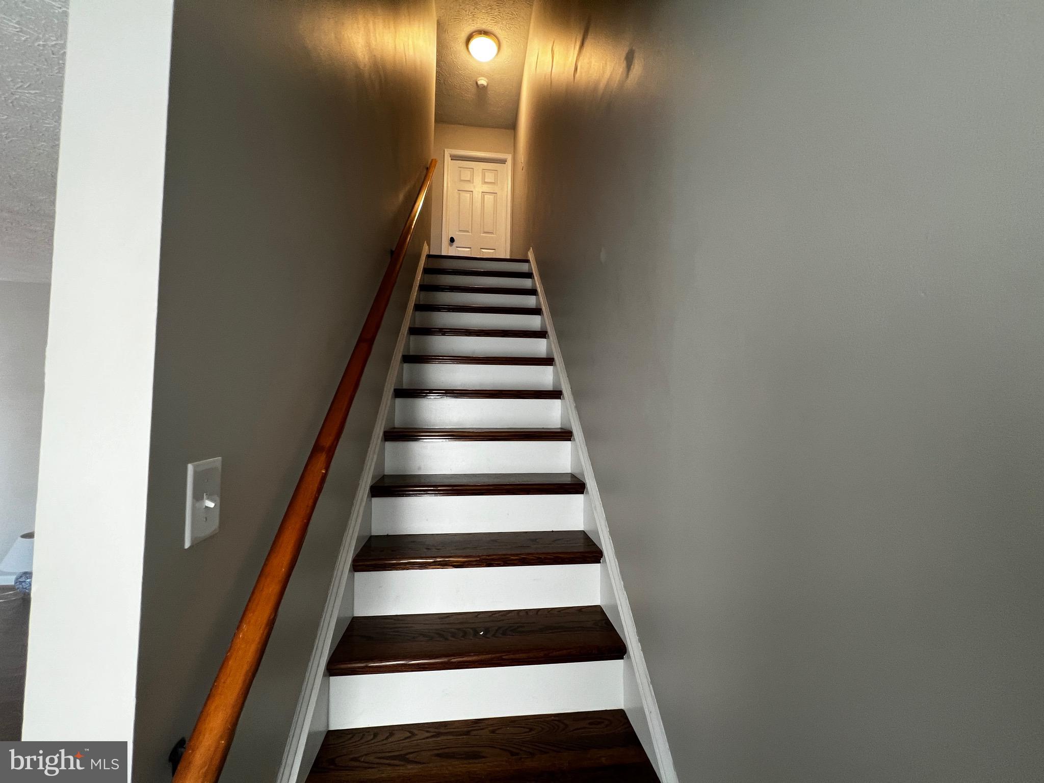 FREDERICKTOWNE TOWNHOUSE - Residential Lease