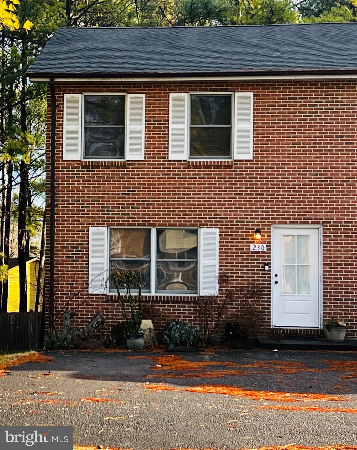 FREDERICKTOWNE TOWNHOUSE - Residential Lease