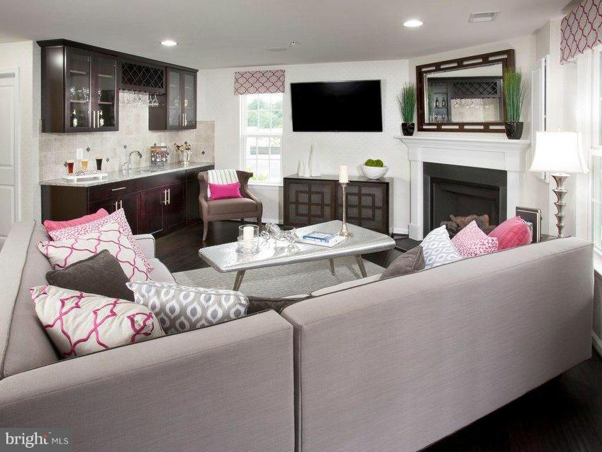 BRUNSWICK CROSSING - Residential