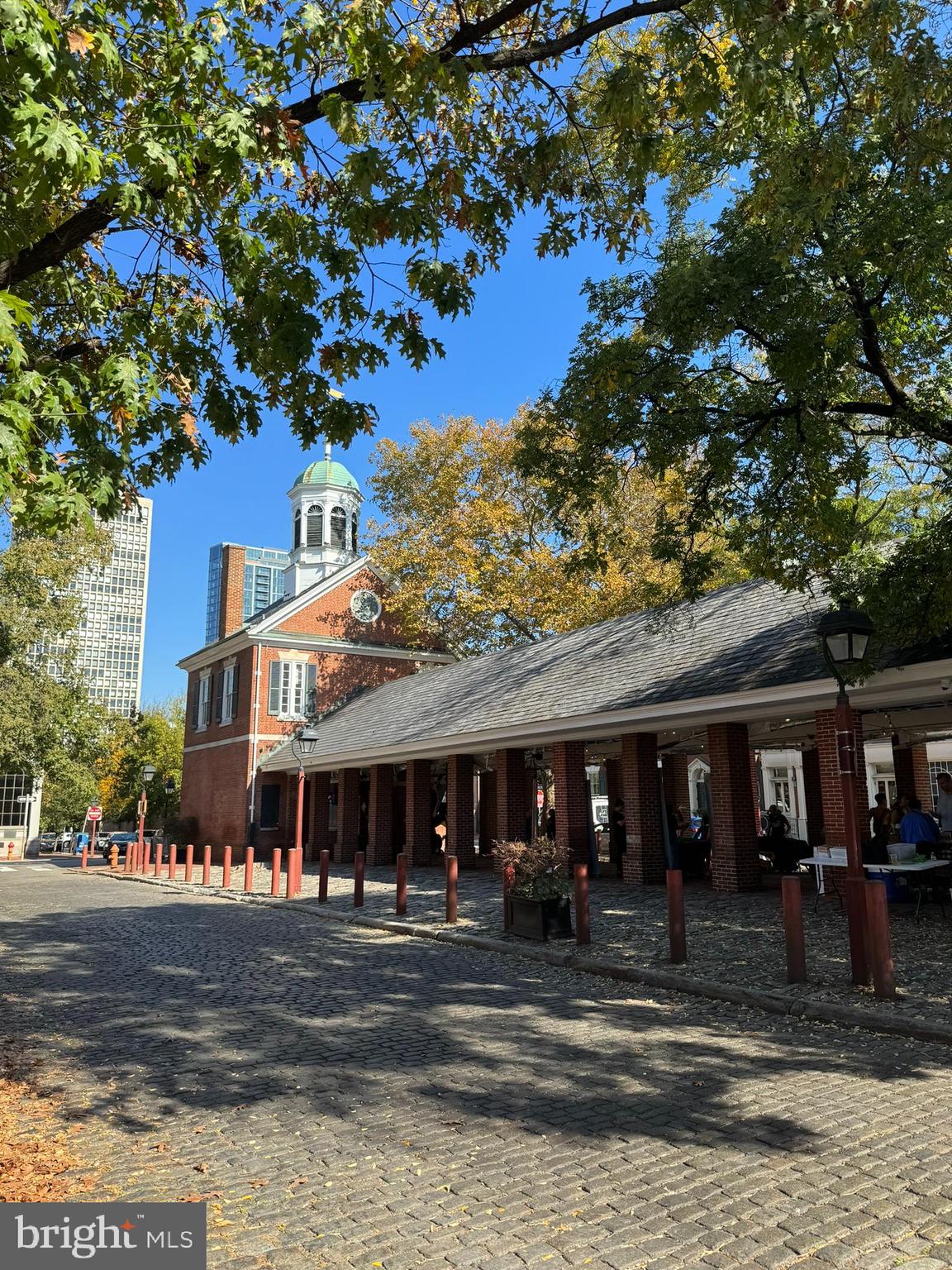 SOCIETY HILL - Residential Lease