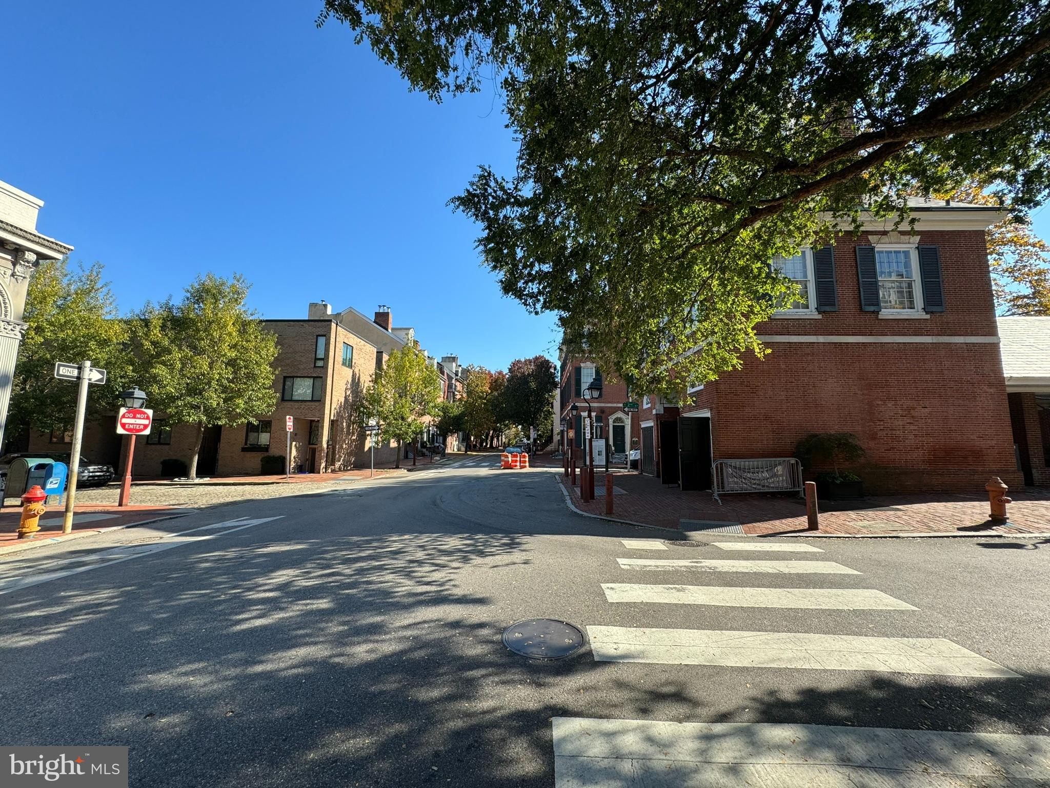 SOCIETY HILL - Residential Lease