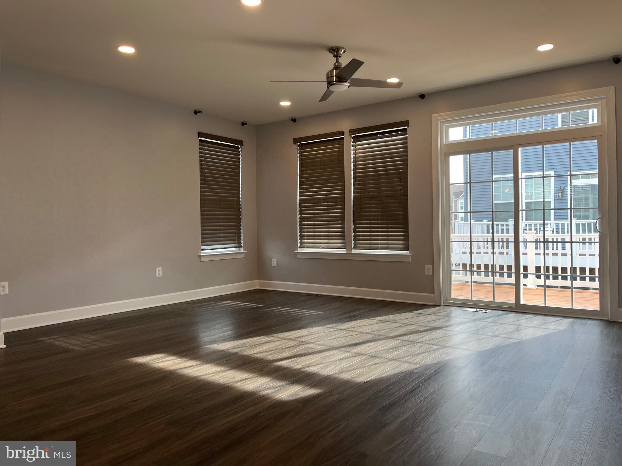 HAYMARKET CROSSING - Residential Lease