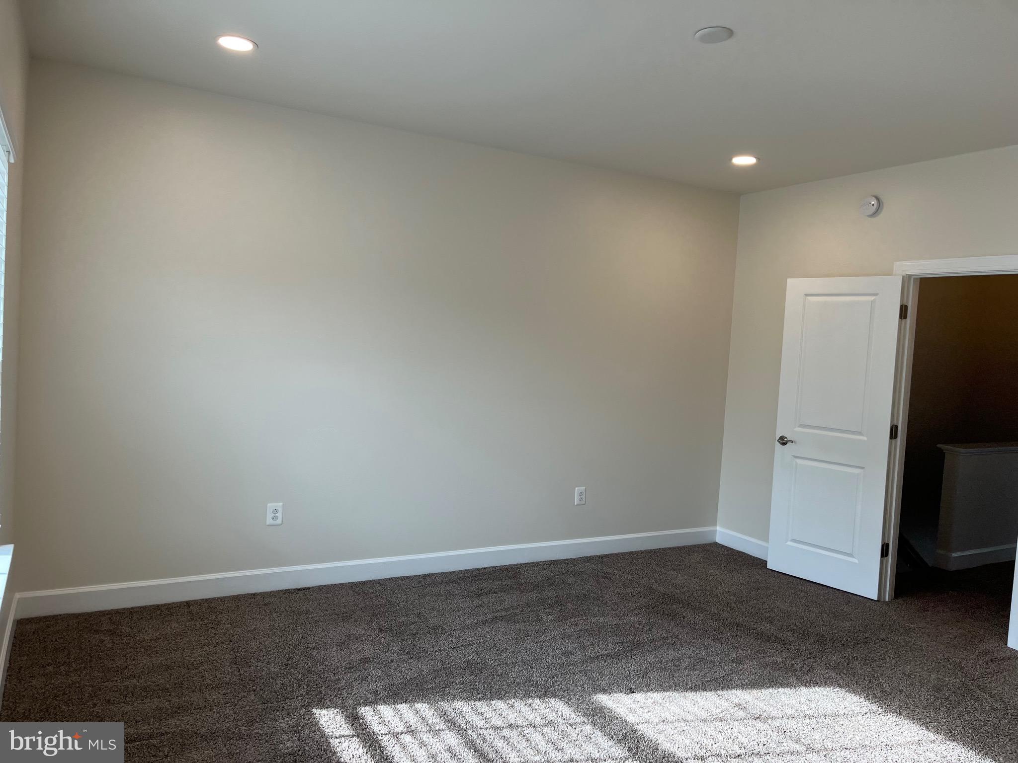 HAYMARKET CROSSING - Residential Lease