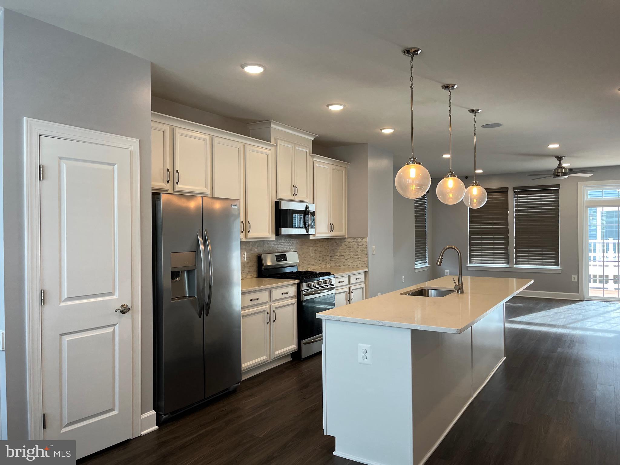 HAYMARKET CROSSING - Residential Lease