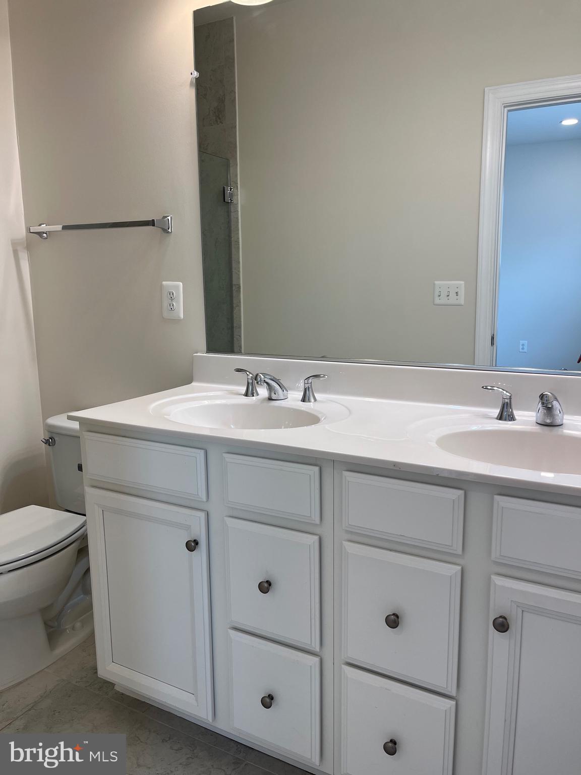 HAYMARKET CROSSING - Residential Lease