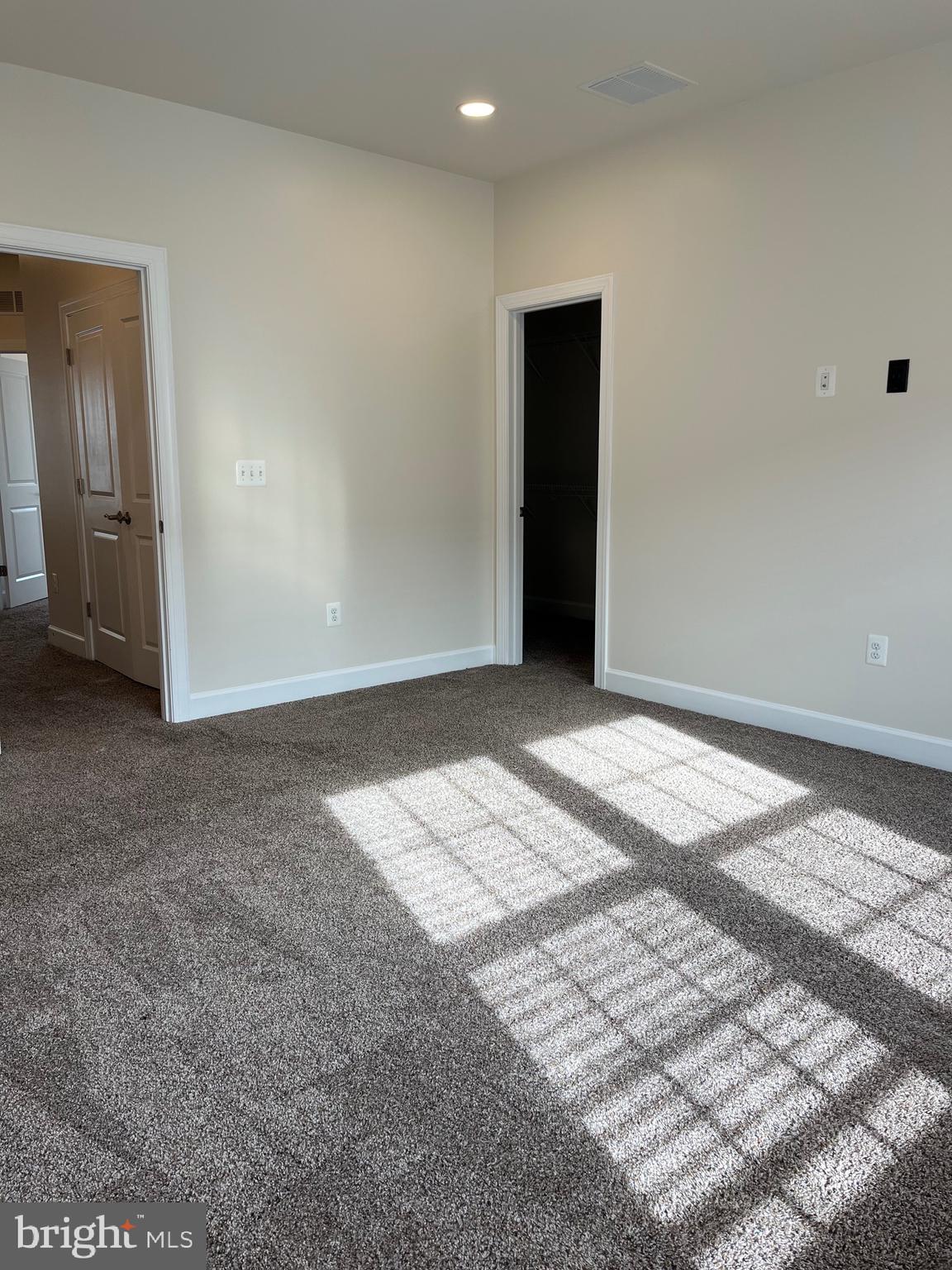 HAYMARKET CROSSING - Residential Lease