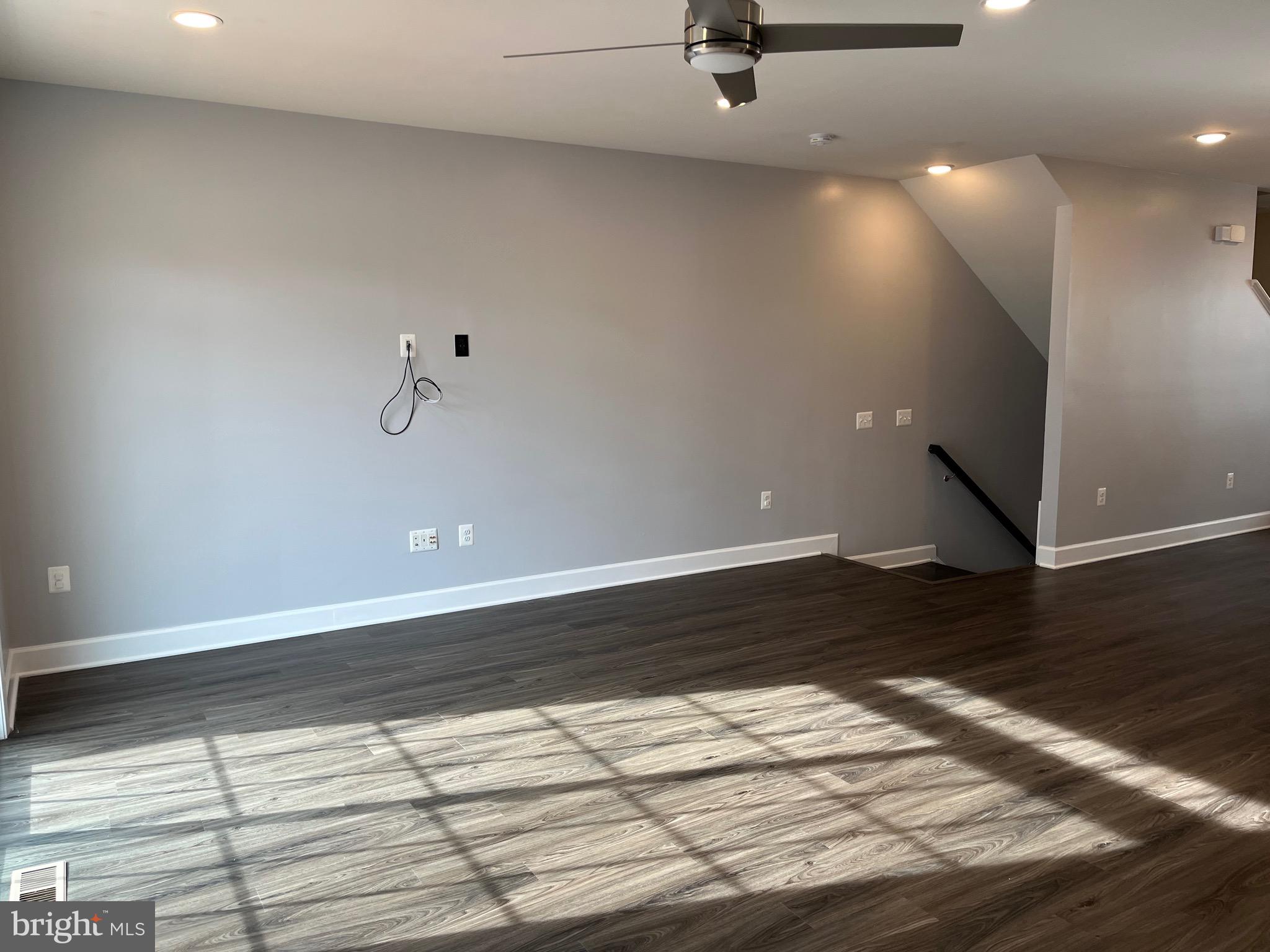 HAYMARKET CROSSING - Residential Lease