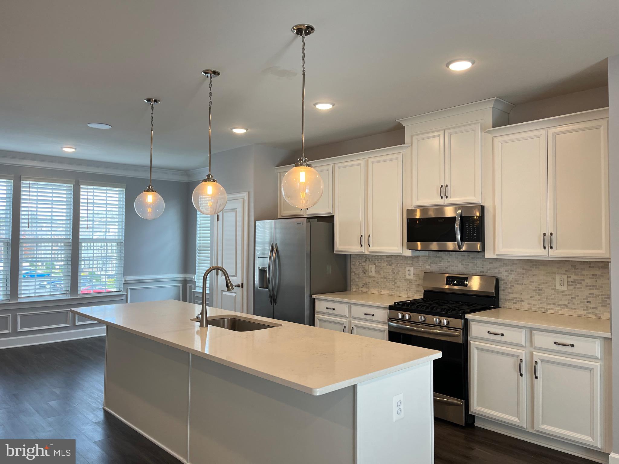 HAYMARKET CROSSING - Residential Lease